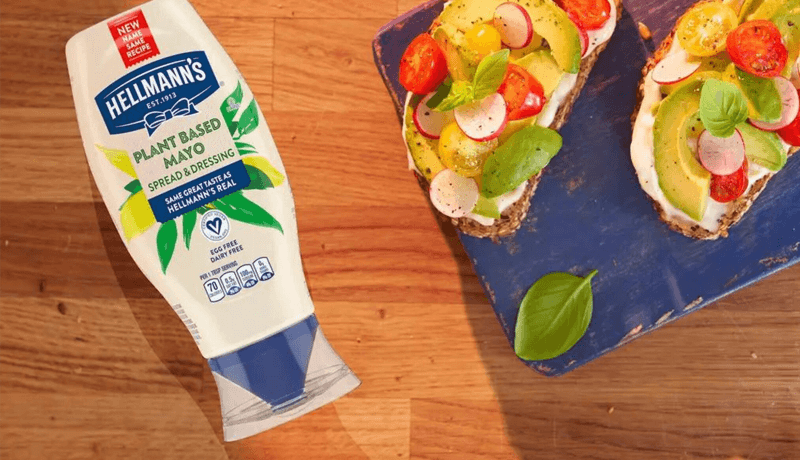 An image of plant-based Hellmans Mayo